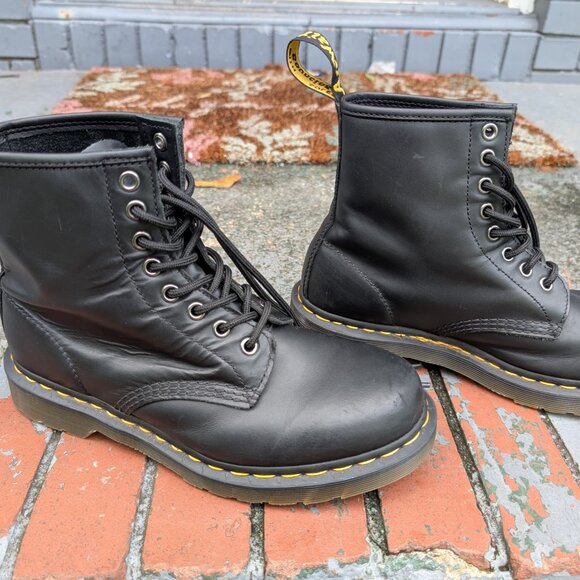 Dr Martens 1460 smooth leather lace up boots - Picture 3 of 5